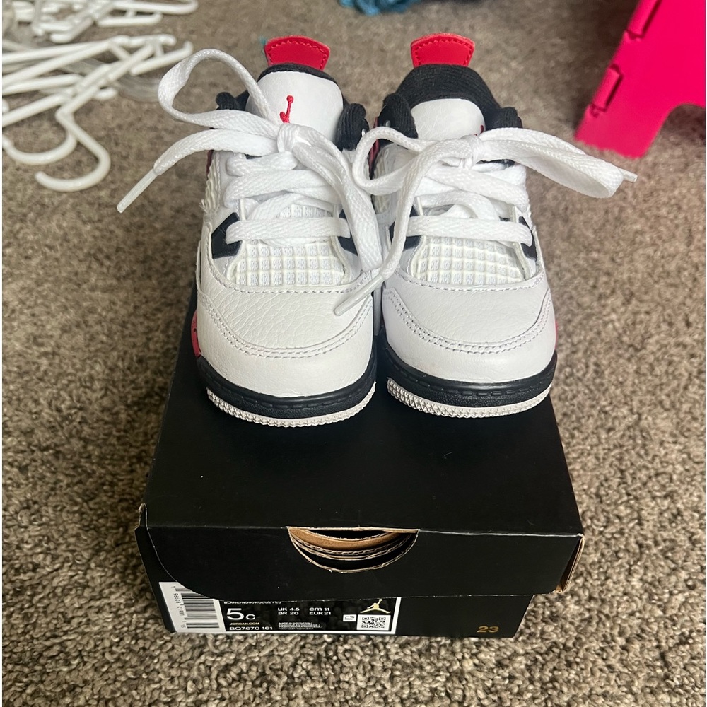 Jordan 4 - toddler sz5